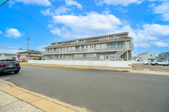 1713 Boulevard Boulevard 7, Seaside Park, NJ 08752