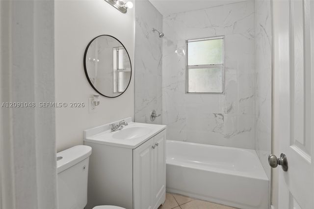1140 NW 3rd Ave, Fort Lauderdale, FL 33311