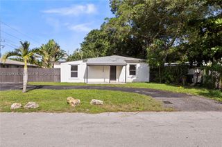 1140 NW 3rd Ave, Fort Lauderdale, FL 33311