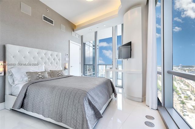 17121 Collins Avenue 2608, Sunny Isles Beach, FL 33160