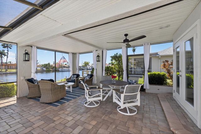 4042 PERRY PLACE, New Port Richey, FL 34652