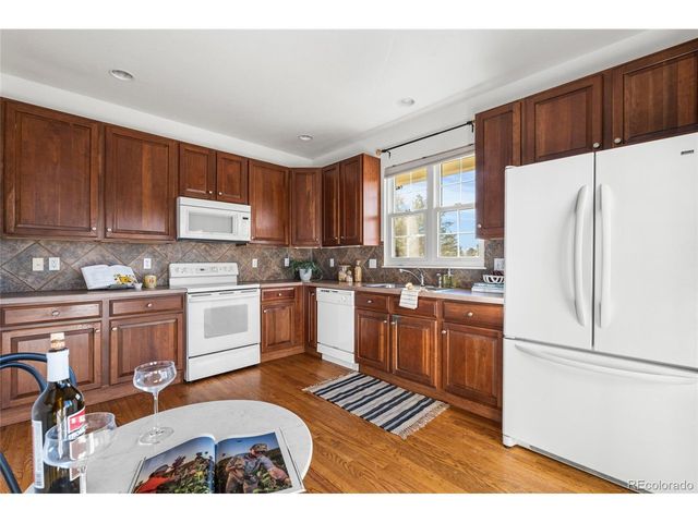 8880 Edinburgh Cir, Highlands Ranch, CO 80129