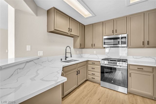 4201 Blarney Lane 103, Las Vegas, NV 89110