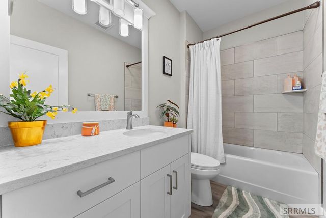 1962 Autumn Lane, Idaho Falls, ID 83404