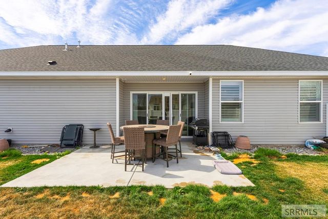 1962 Autumn Lane, Idaho Falls, ID 83404