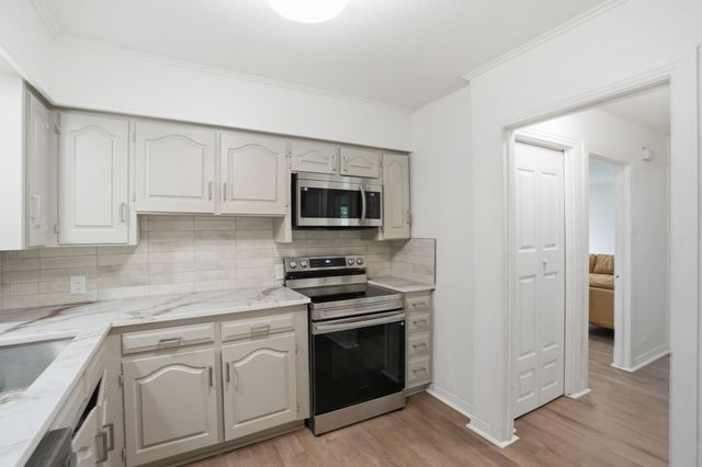 1534 N Atoll Drive, Dallas, TX 75216