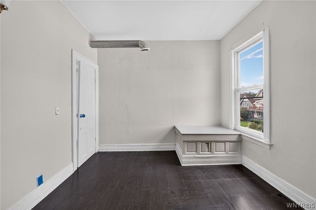 1737 S Park Avenue, Buffalo, NY 14220