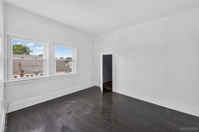 1737 S Park Avenue, Buffalo, NY 14220