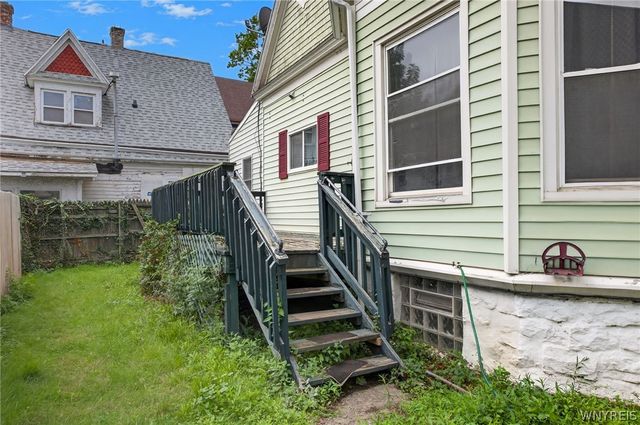 1737 S Park Avenue, Buffalo, NY 14220