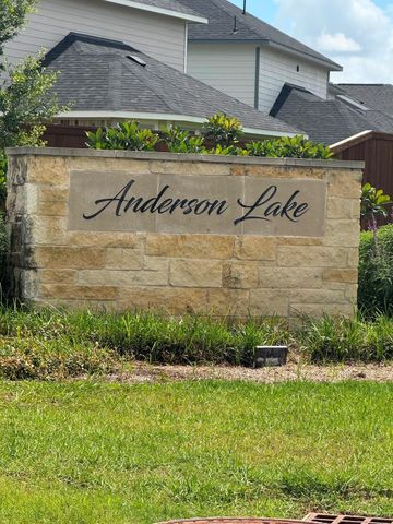 4211 Helmside Lane, Houston, TX 77053