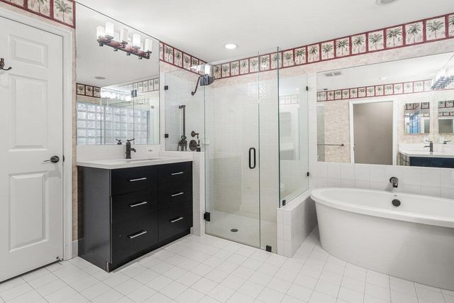 7812 Edinburough Lane, Delray Beach, FL 33446