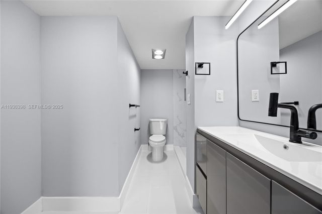 20335 W Country Club Dr 1905, Aventura, FL 33180