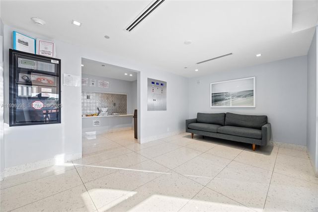 20335 W Country Club Dr 1905, Aventura, FL 33180