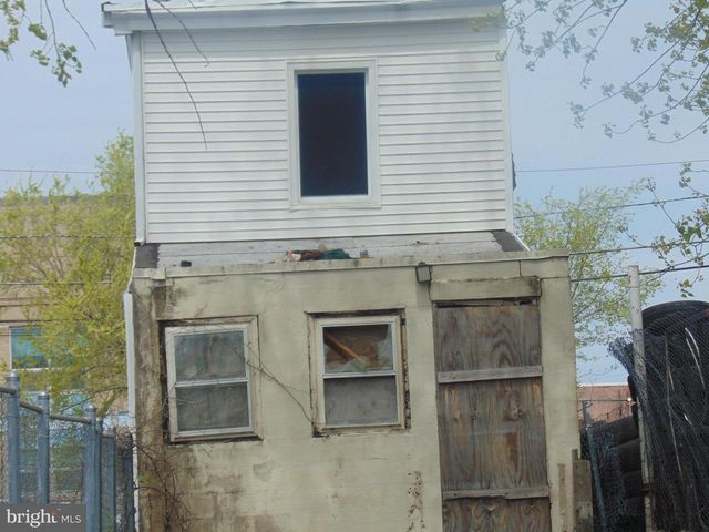 2618 CARMAN ST, Camden, NJ 08105