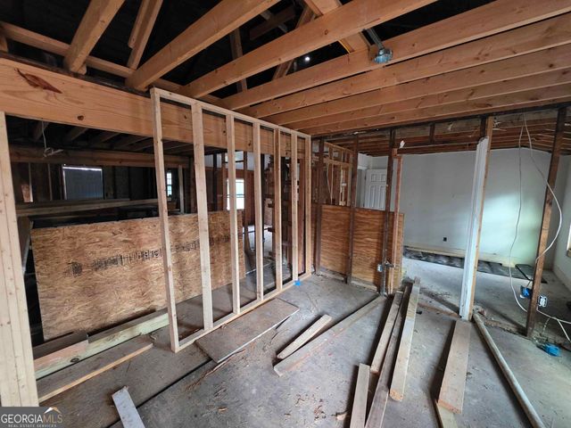 1285 North Ave NW, Atlanta, GA 30318