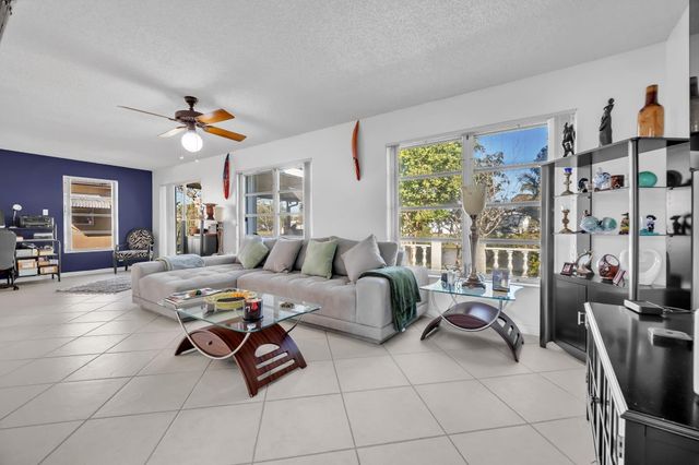 1705 NW 69th Terrace, Margate, FL 33063