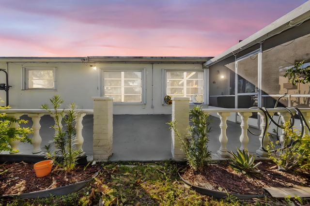 1705 NW 69th Terrace, Margate, FL 33063