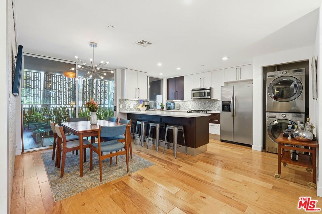 1050 N Gardner Street 3, West Hollywood, CA 90046 — photo 5