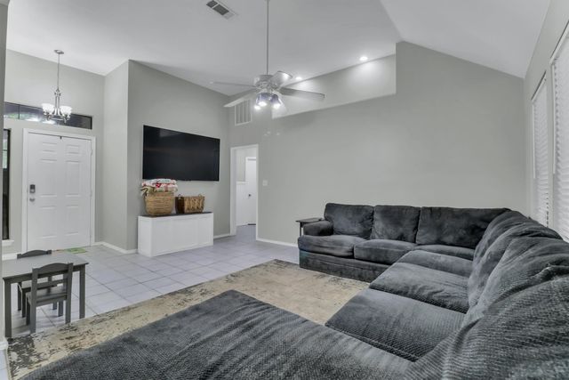 1506 Berry Patch Lane, Granbury, TX 76048