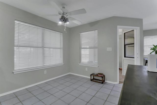 1506 Berry Patch Lane, Granbury, TX 76048