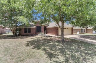 1506 Berry Patch Lane, Granbury, TX 76048