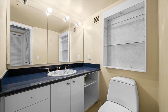 4100 Galt Ocean Drive 304, Fort Lauderdale, FL 33308