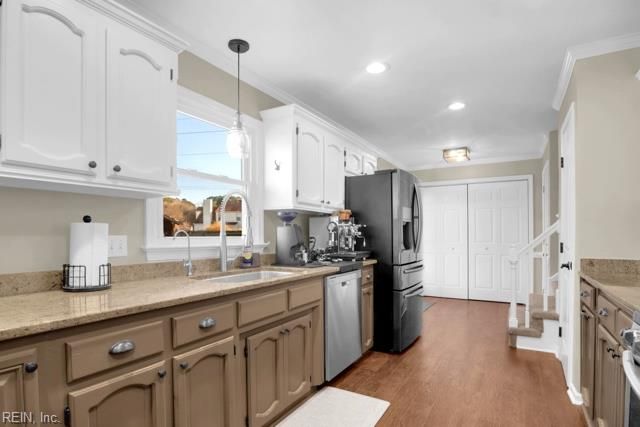 713 Waterford CT, Chesapeake, VA 23322