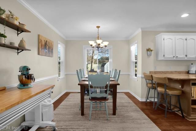 713 Waterford CT, Chesapeake, VA 23322