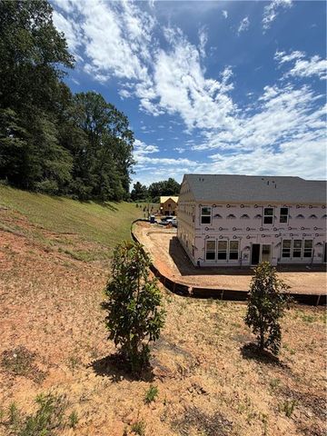 9 Trace Bluff, Dawsonville, GA 30534