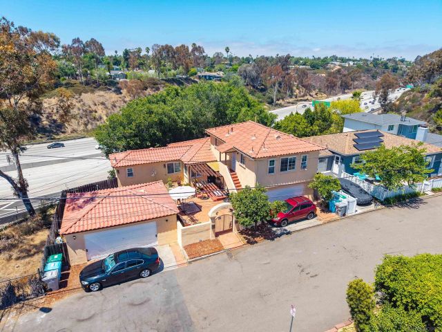 4004-6 Terrace Court, San Diego, CA 92116