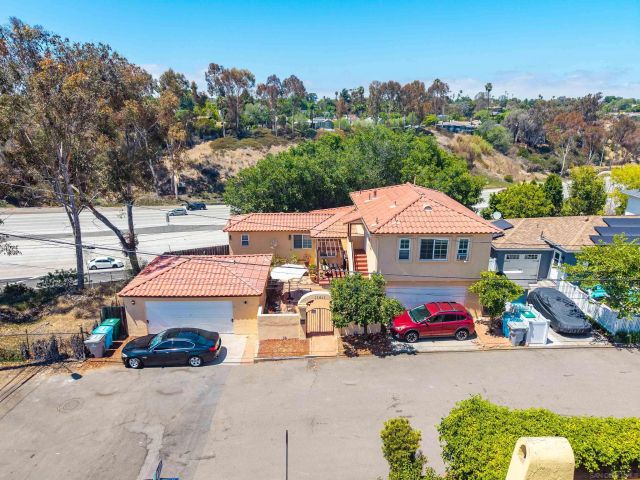 4004-6 Terrace Court, San Diego, CA 92116