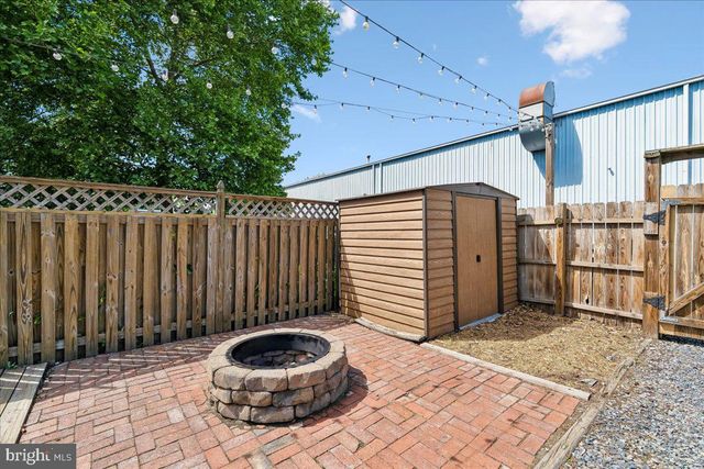 4604 BURLINGTON RD, Hyattsville, MD 20781