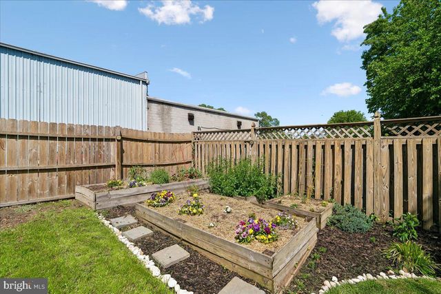 4604 BURLINGTON RD, Hyattsville, MD 20781