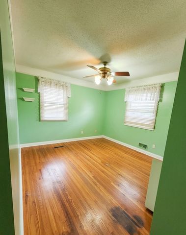 2346 Standridge Avenue, Maplewood, MN 55109