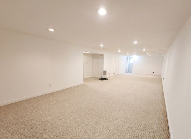 2346 Standridge Avenue, Maplewood, MN 55109