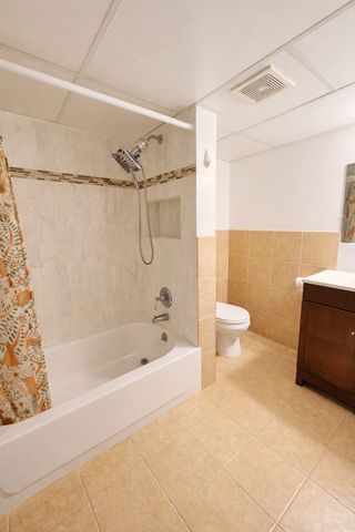 2346 Standridge Avenue, Maplewood, MN 55109