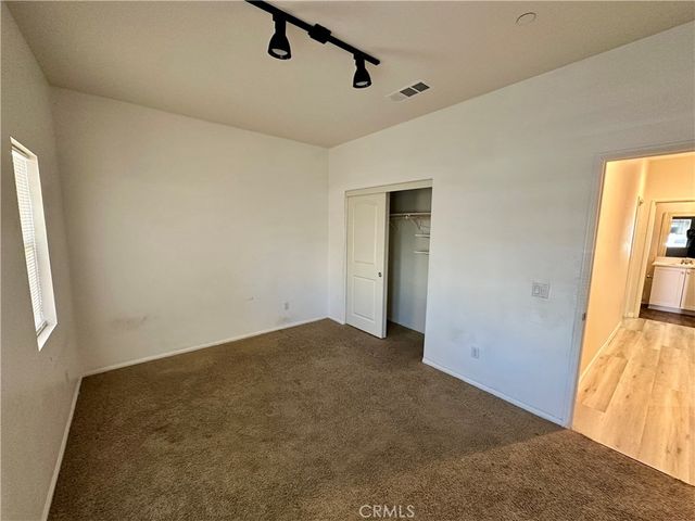 11827 Fresh Meadow, Victorville, CA 92392