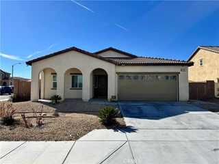 11827 Fresh Meadow, Victorville, CA 92392