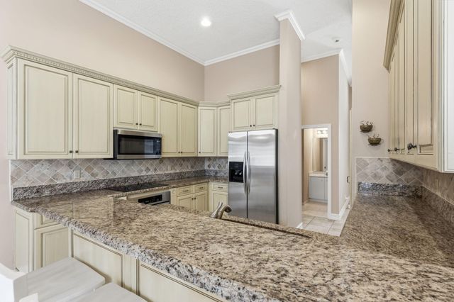 832 Heritage Drive, Weston, FL 33326