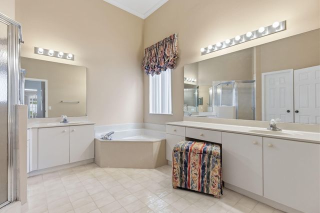 832 Heritage Drive, Weston, FL 33326
