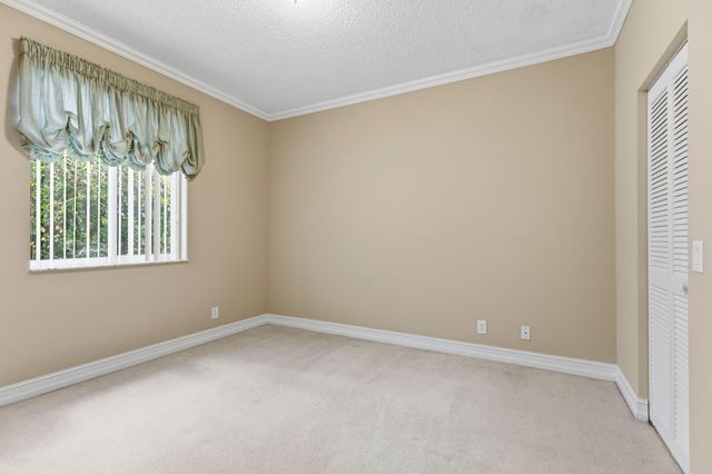 832 Heritage Drive, Weston, FL 33326
