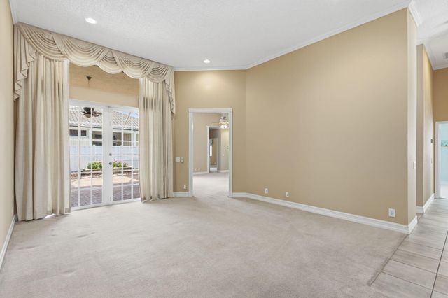 832 Heritage Drive, Weston, FL 33326