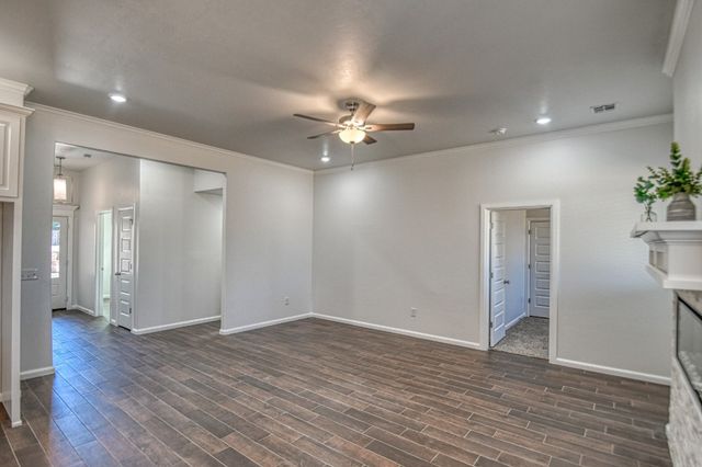 3325 Valley Hollow, Norman, OK 73071