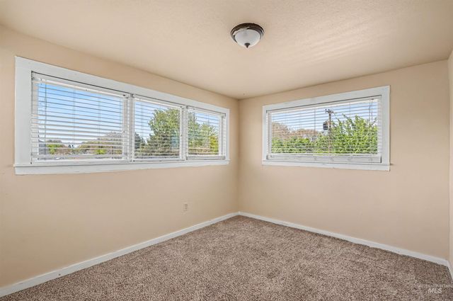 315 7th Ave S, Nampa, ID 83651