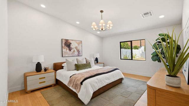 5838 E LE MARCHE Avenue, Scottsdale, AZ 85254
