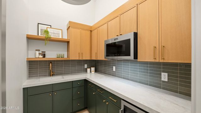 5838 E LE MARCHE Avenue, Scottsdale, AZ 85254