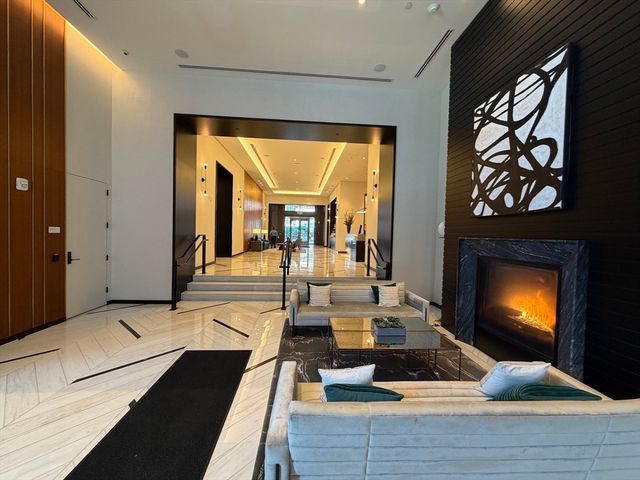 135 Seaport Blvd 708, Boston, MA 02210