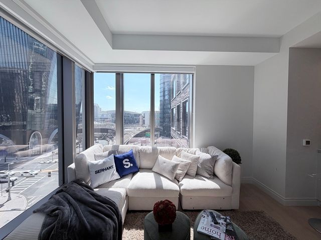 135 Seaport Blvd 708, Boston, MA 02210