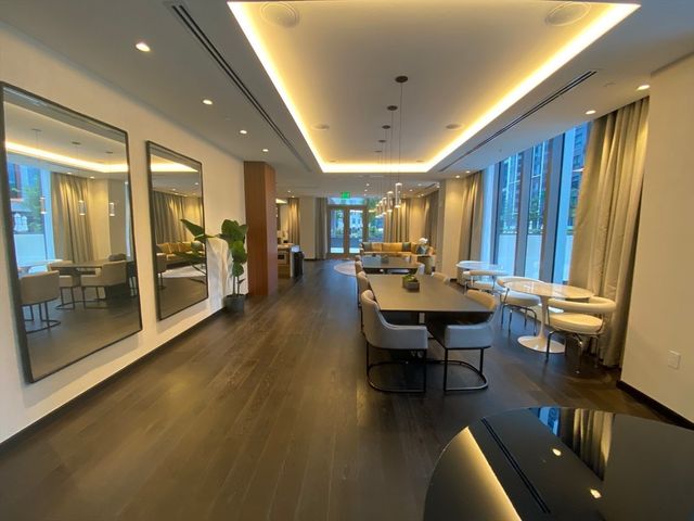 135 Seaport Blvd 708, Boston, MA 02210