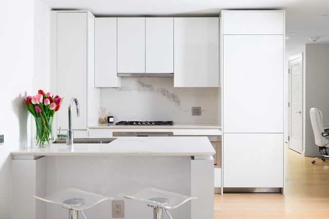 135 Seaport Blvd 708, Boston, MA 02210